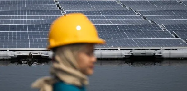 Pemerintah Targetkan Tambah 15 GW Listrik dari PLTS Terapung di Bendungan