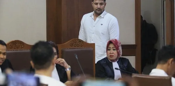 Sidang vonis digelar di Pengadilan Negeri Jakarta Pusat, Kamis (23/4/2026). Ammar diadili dan divonis bersama lima terdakwa lain dalam perkara ini.