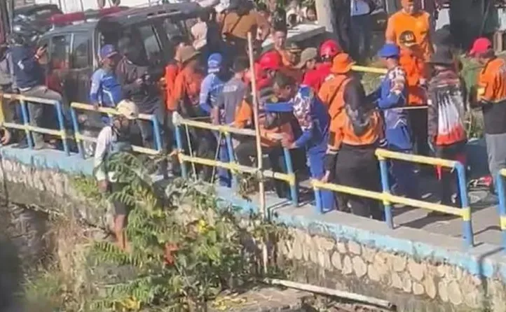 Mayat Tanpa Identitas Ditemukan di Irigasi Karawang, Diduga Pelaku Curanmor