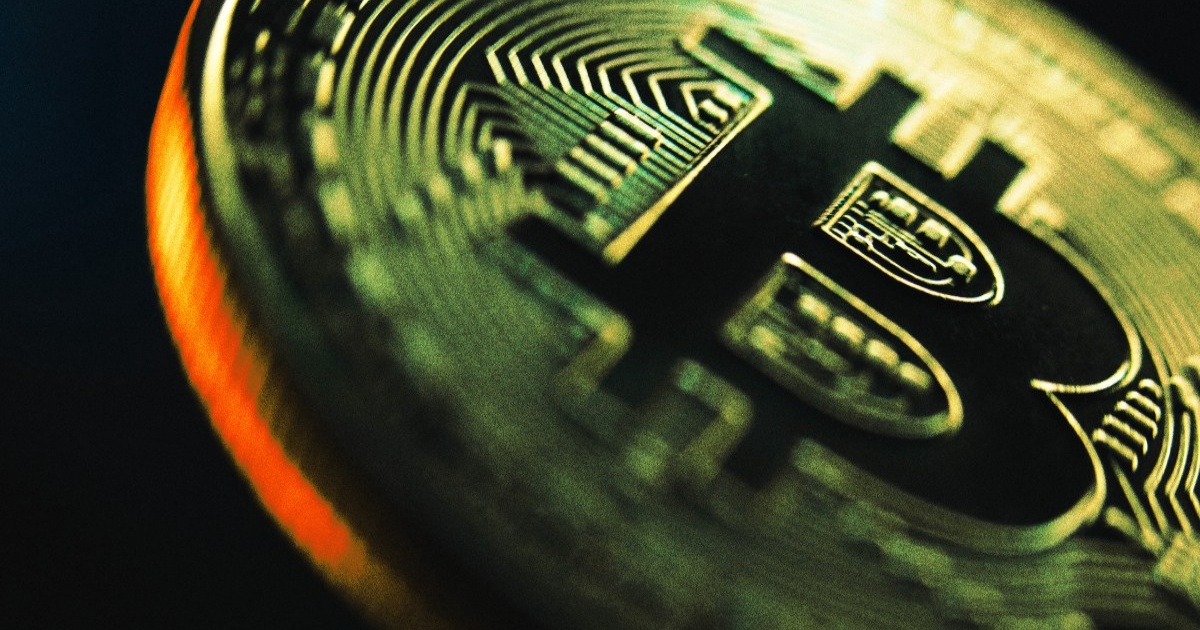 Harga Bitcoin Anjlok 45 Persen, Investor Mulai Kapitalisasi