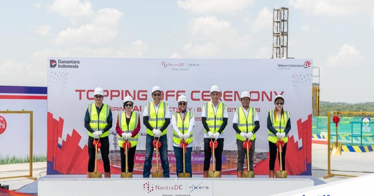 Data center NeutraDC Nxera Batam dengan infrastruktur digital modern