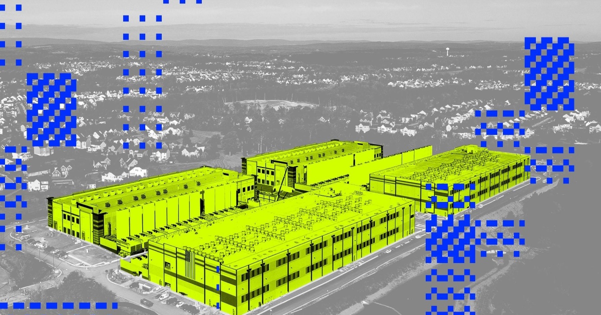 Grafik perbandingan konsumsi air per kilowatt-jam antara Amazon, Microsoft, Google, dan Meta dari tahun 2022 hingga 2025