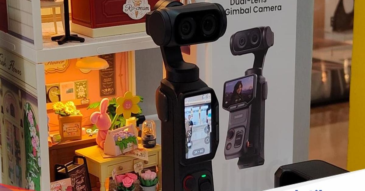 Insta360 Luna Ultra kamera gimbal dengan dua lensa Leica dan layar OLED 2 inch yang dapat dilepas