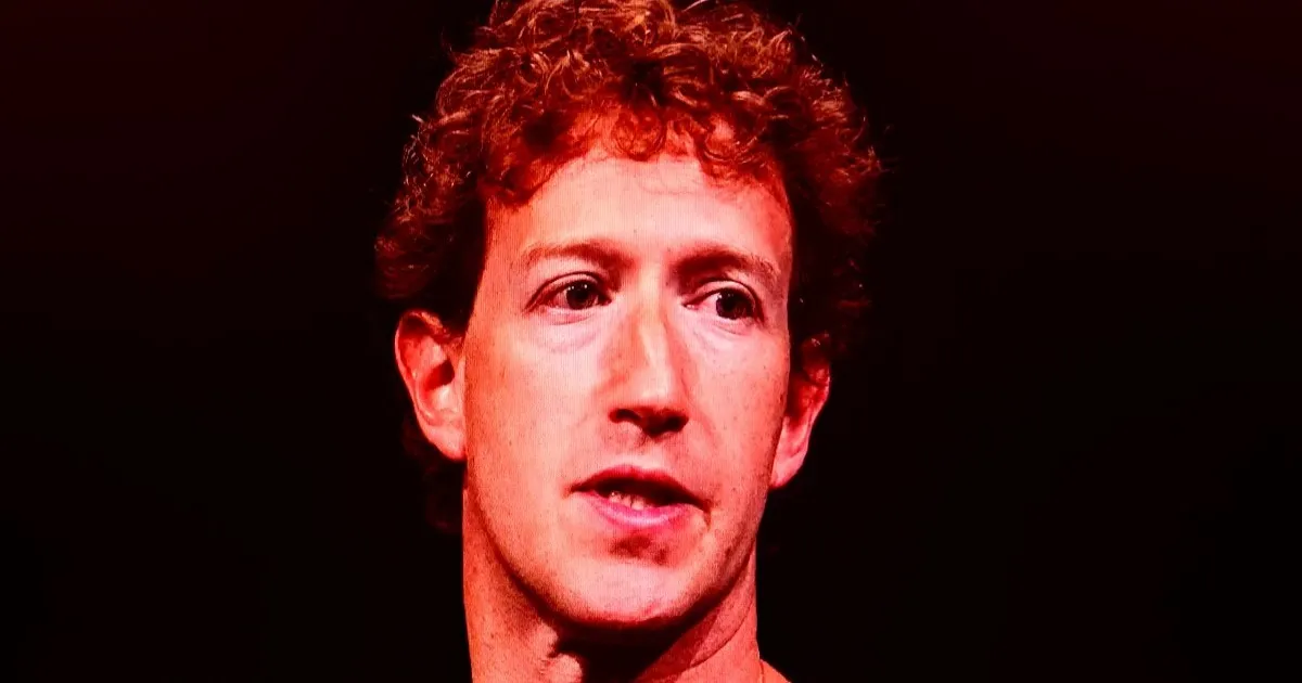 Foto Mark Zuckerberg dengan efek warna saat membahas strategi AI Meta